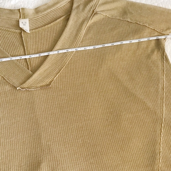 Free People Ocean View Plunging V (S) - Picture 6 of 7